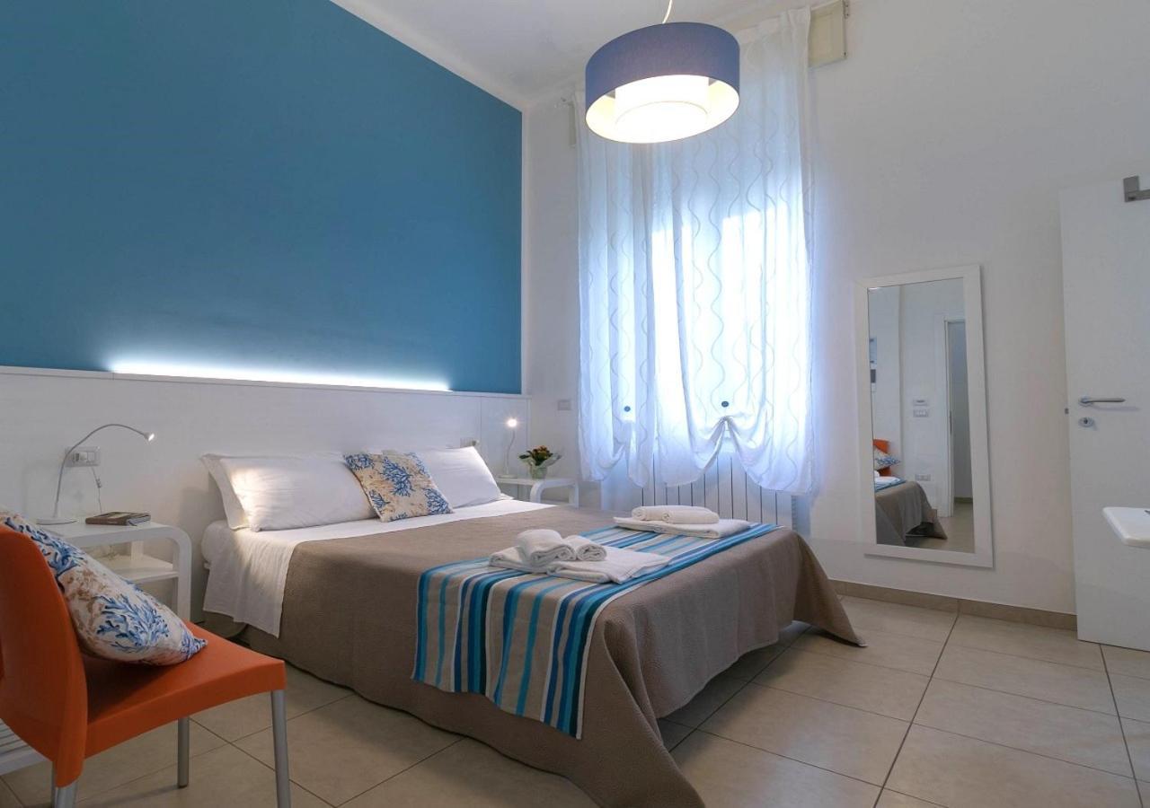 Fronte Mare Rooms By Salentolimit Porto Cesareo Dış mekan fotoğraf
